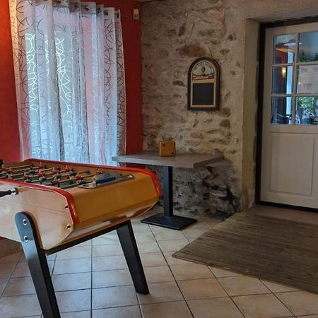 Chambres D'Hotes Les Lits Des Fees Saint-Floret Buitenkant foto
