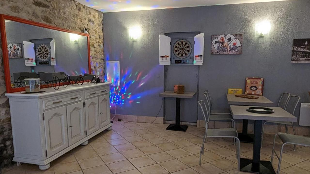 Chambres D'Hotes Les Lits Des Fees Saint-Floret Buitenkant foto